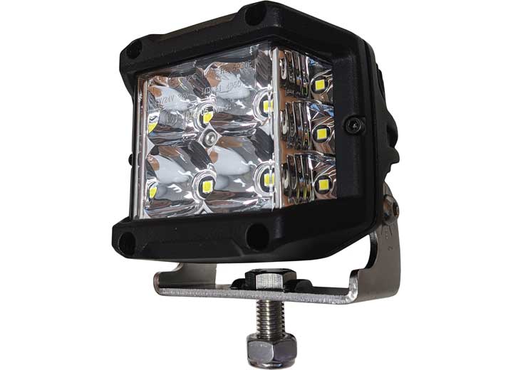 3.5 X 3.75IN LED WIDE FLOOD/SPOT LAMP                                                                